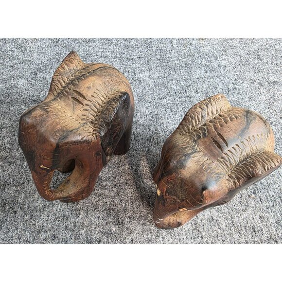 Vtg Hand Carved Wooden Elephant Figurines Set Of 2 Rustic Home Decor - Picture 3 of 9